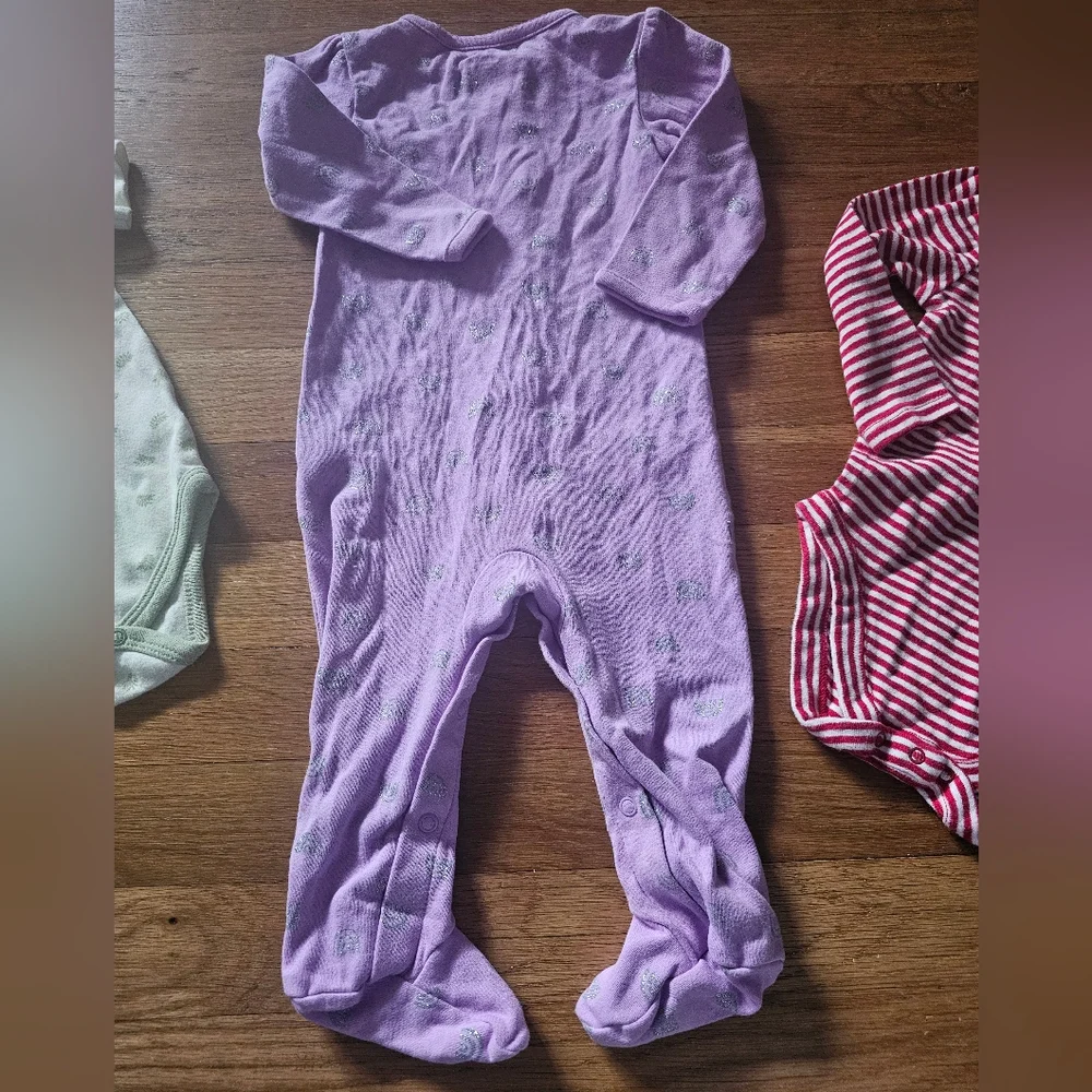 Girl's Size 6-9 Months Bundle of Qty 3 Bodysuits